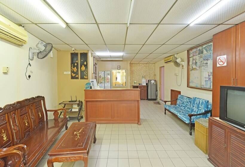 Spot On 90472 Hotel Heritage