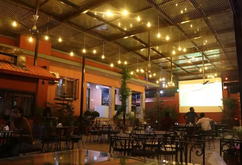 هتل Imperial Kathmandu