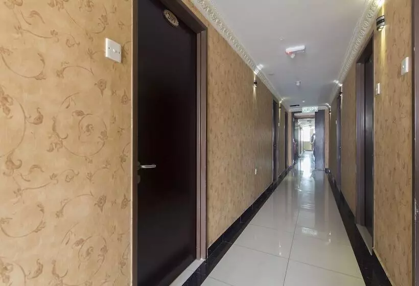 هتل Lebuh Queen City