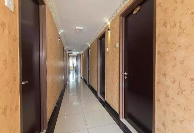 هتل Lebuh Queen City