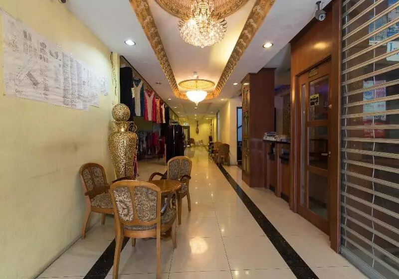 هتل Lebuh Queen City