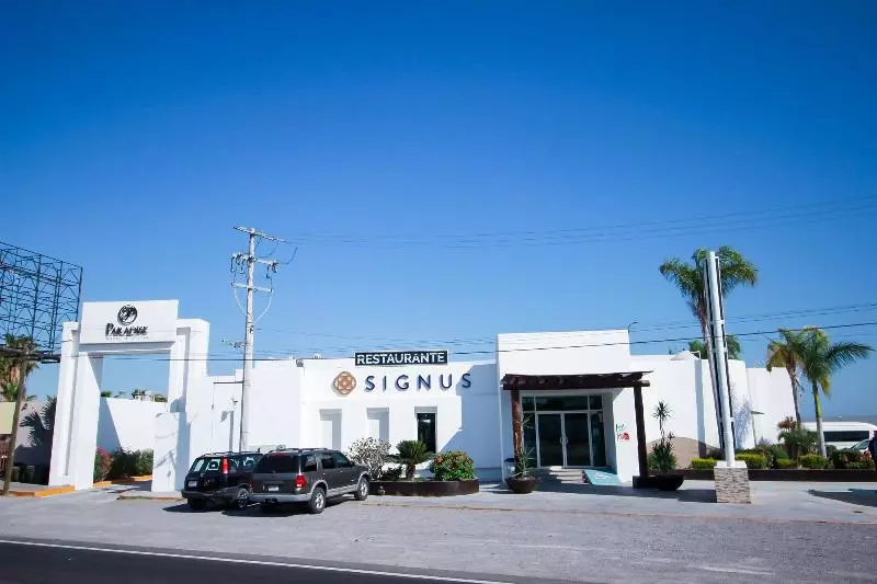 ホテル Maioris La Paz