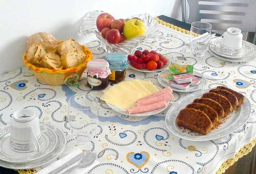 בית מלון כפרי Mocho Guesthouse