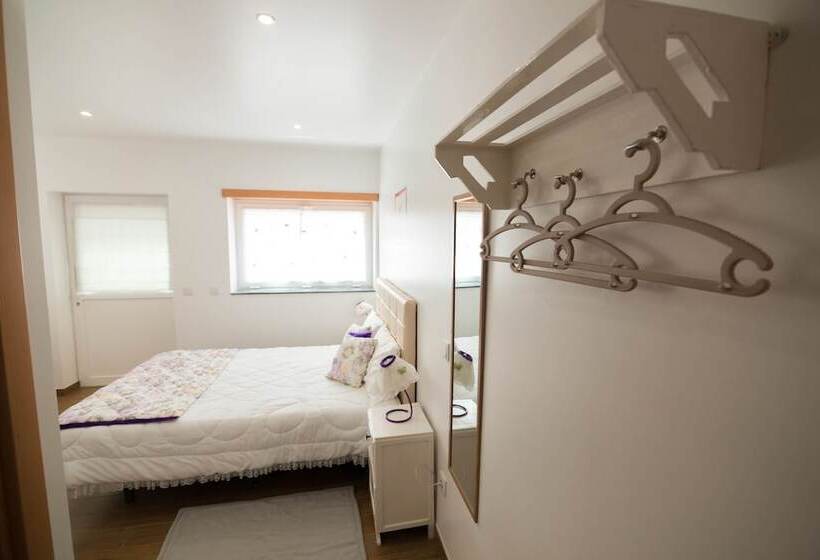 בית מלון כפרי Mocho Guesthouse