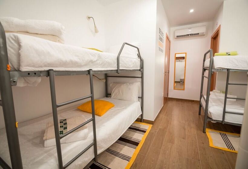 בית מלון כפרי Mocho Guesthouse