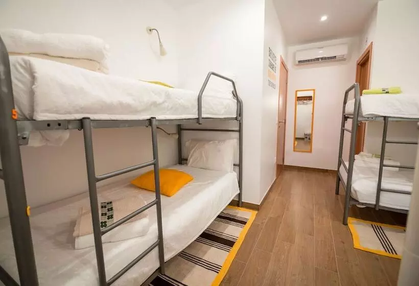 ホテル Mocho Guesthouse