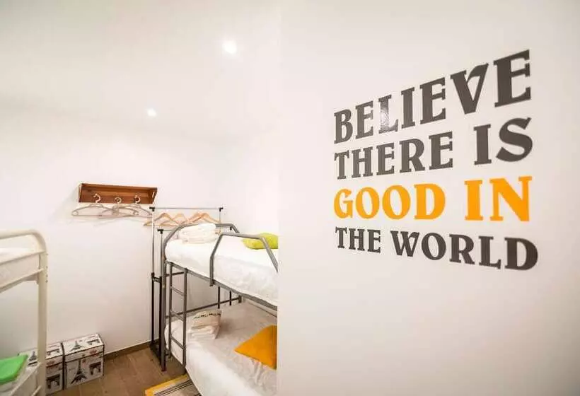 ホテル Mocho Guesthouse