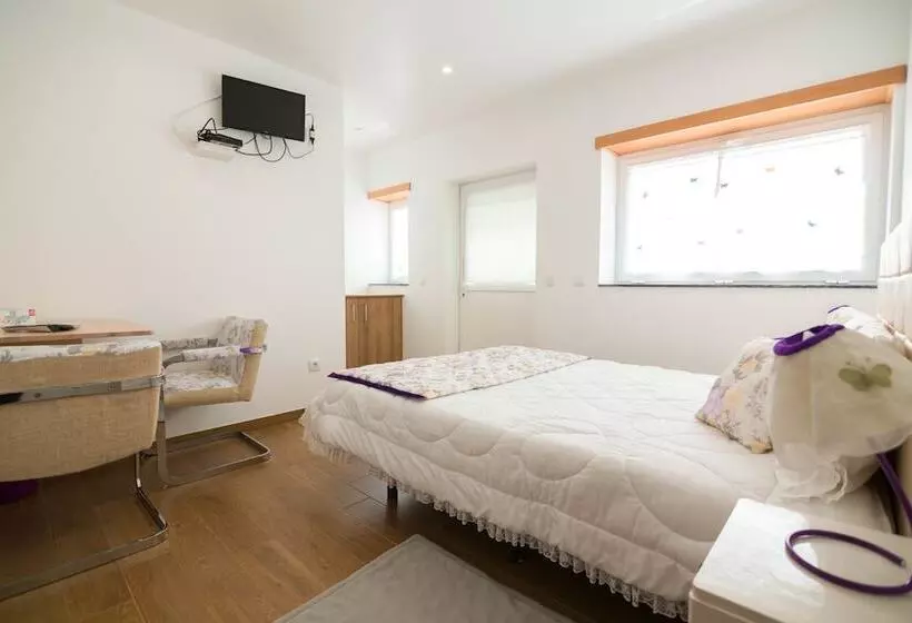 ホテル Mocho Guesthouse