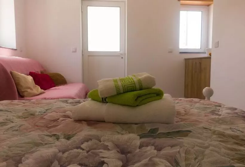 ホテル Mocho Guesthouse