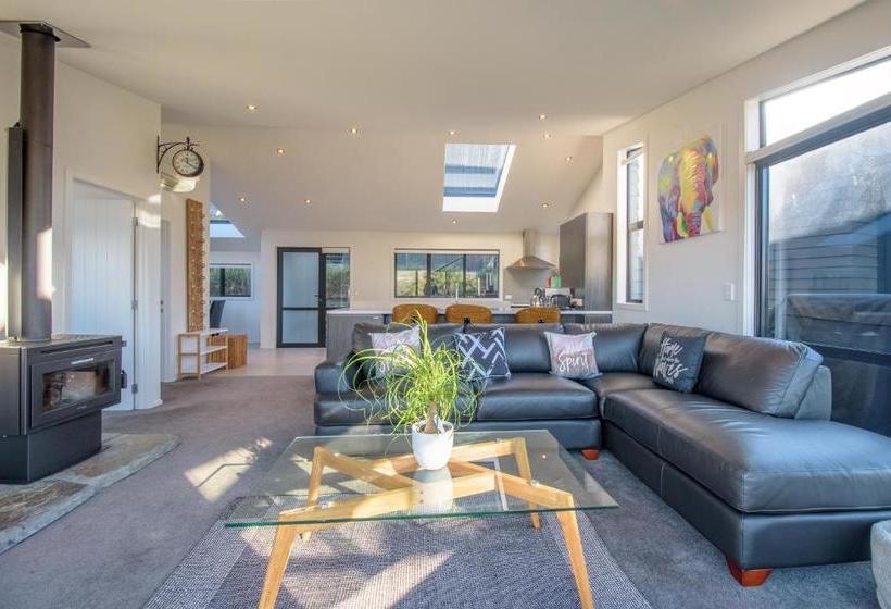 Hotel Quartz Rise Haven