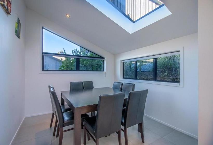 Hotel Quartz Rise Haven