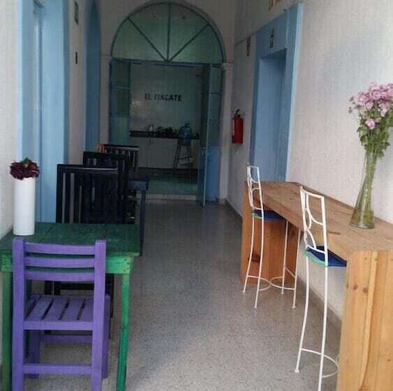 Отель Santa Lucha Hostel