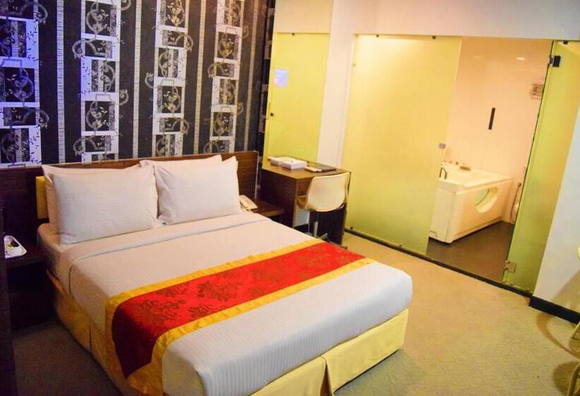 Springz Hotel Bukit Jalil