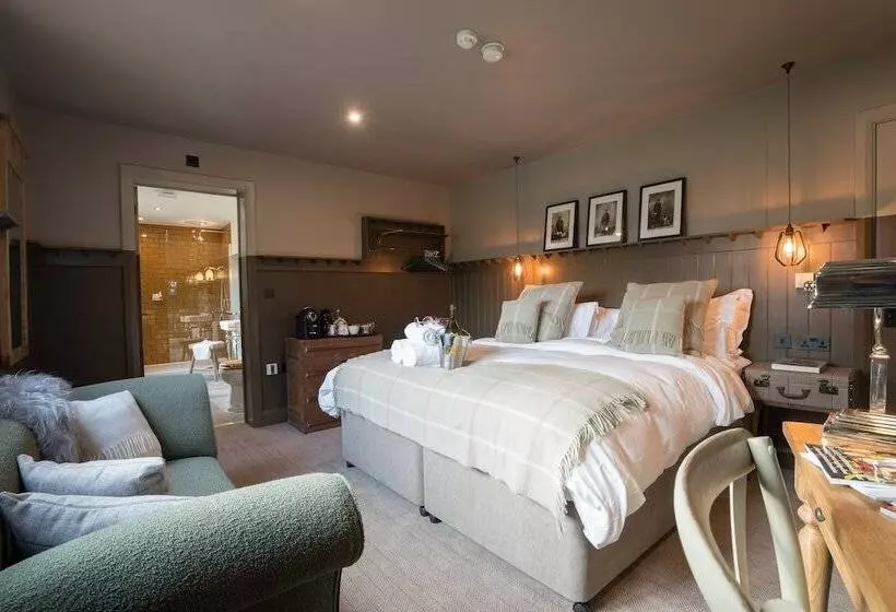 Hotelli The Jack Russell