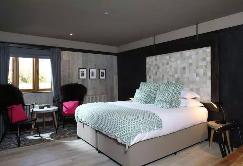 Hotelli The Jack Russell