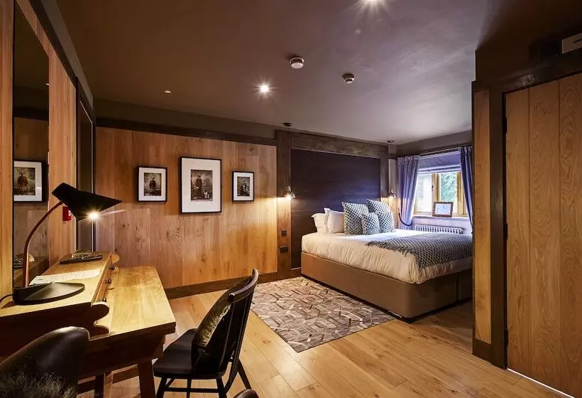 Hotelli The Jack Russell