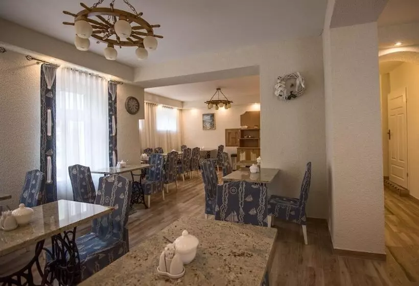 Hotelli Villa Casteria