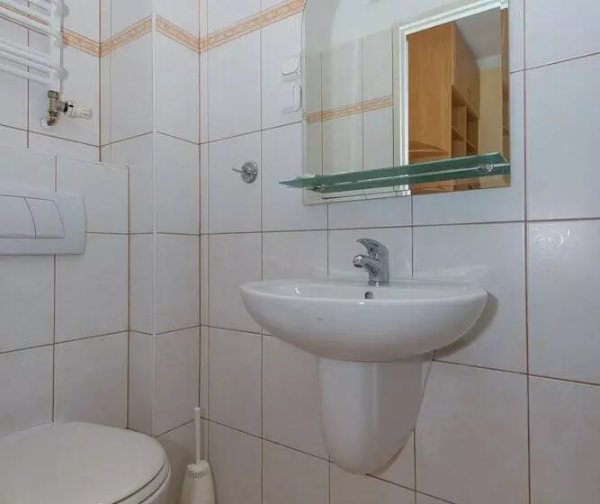 Hotelli Villa Casteria