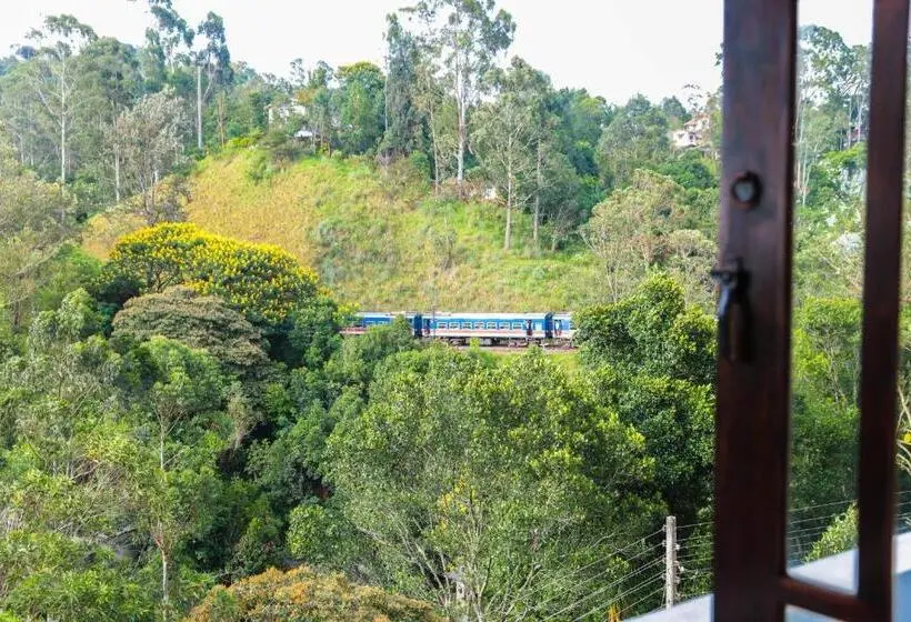 ベッドアンドブレックファースト Silver Dale Bandarawela
