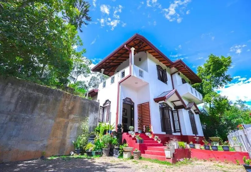 ベッドアンドブレックファースト Silver Dale Bandarawela