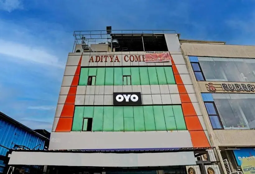 ホテル Collection O Aditya Inn