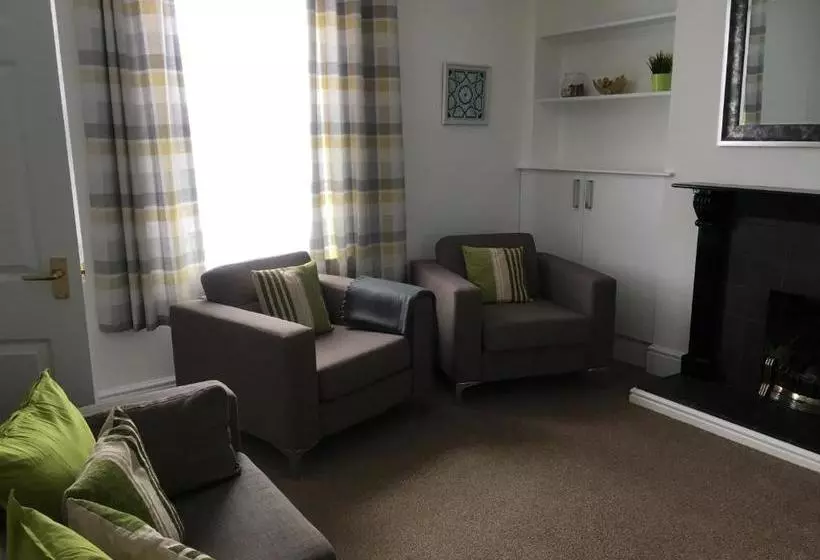 هتل Cambridge Water House Apartments