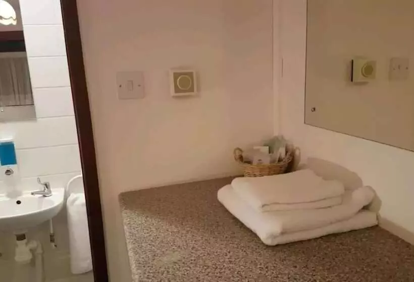 Hotelli Chelford Guesthouse