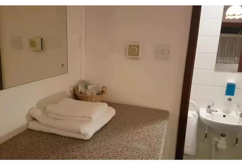 Hotelli Chelford Guesthouse