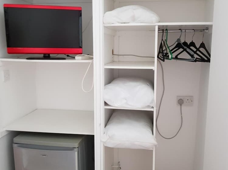 בית מלון כפרי Chelford Guesthouse