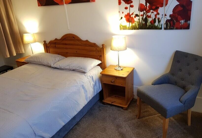 בית מלון כפרי Chelford Guesthouse