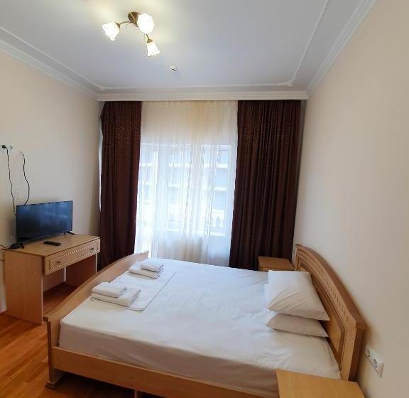 בית מלון כפרי Hostel S