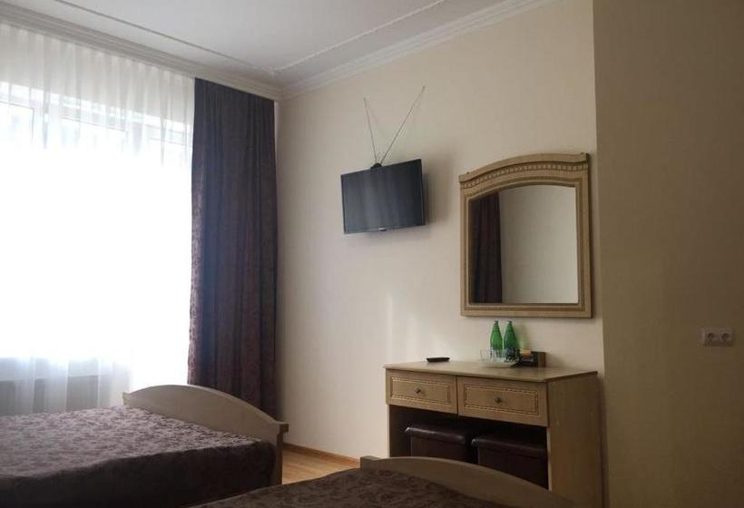 בית מלון כפרי Hostel S