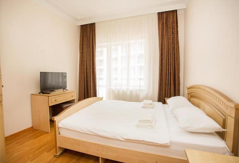 בית מלון כפרי Hostel S