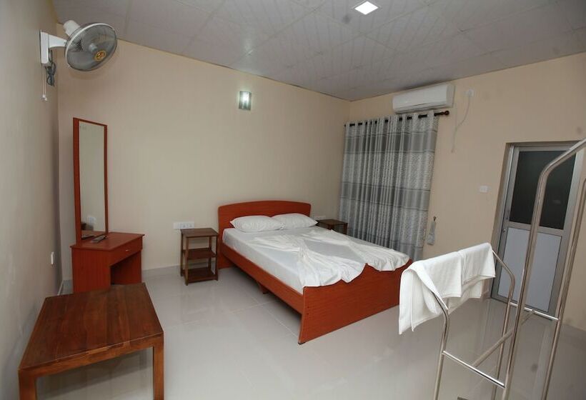 בית מלון כפרי Lavonka Tourist Rest