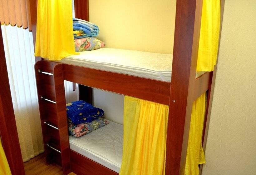 בית מלון כפרי Nerazluchniki   Hostel