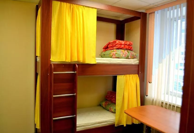 ホテル Nerazluchniki   Hostel