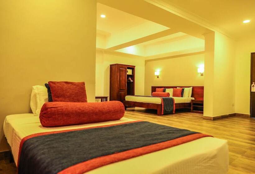 בית מלון כפרי Oak Ray Ella Gap