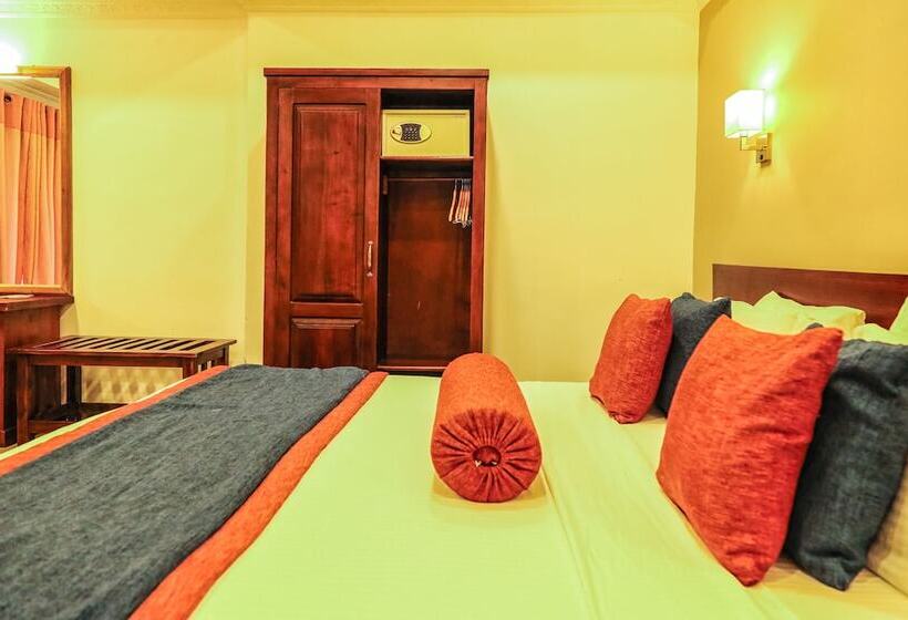 בית מלון כפרי Oak Ray Ella Gap