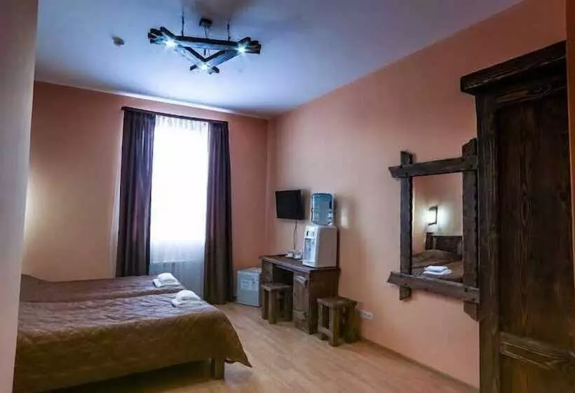 Hotelli Ohotnichia Usadba