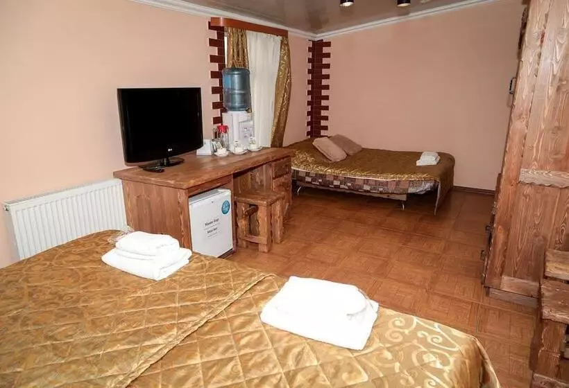 Hotelli Ohotnichia Usadba