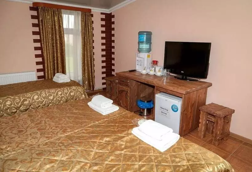 Hotelli Ohotnichia Usadba