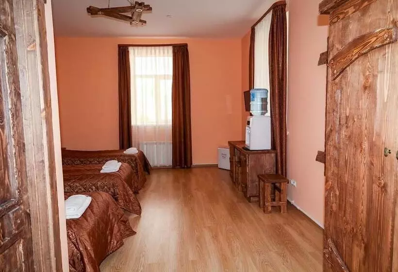 Hotelli Ohotnichia Usadba