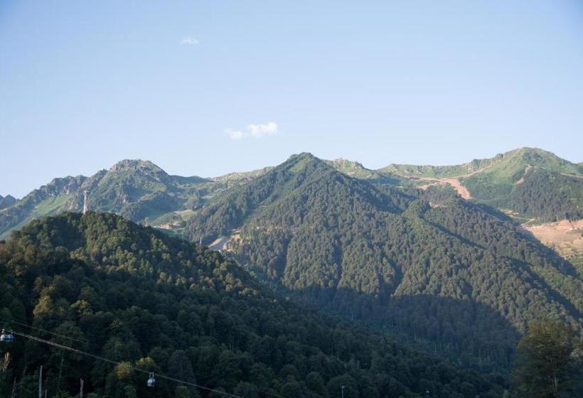 فندق Priyut Pandy