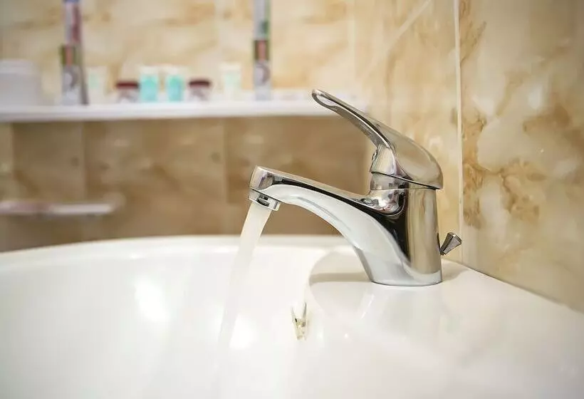 هتل St Augustine Apartment &