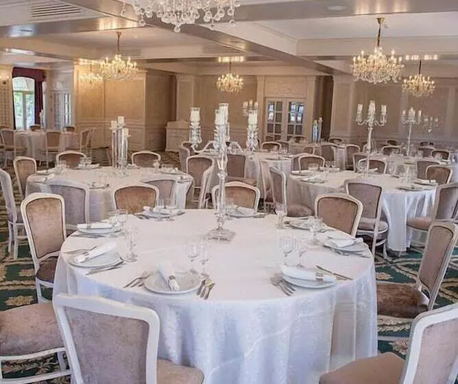 ホテル Sulina International