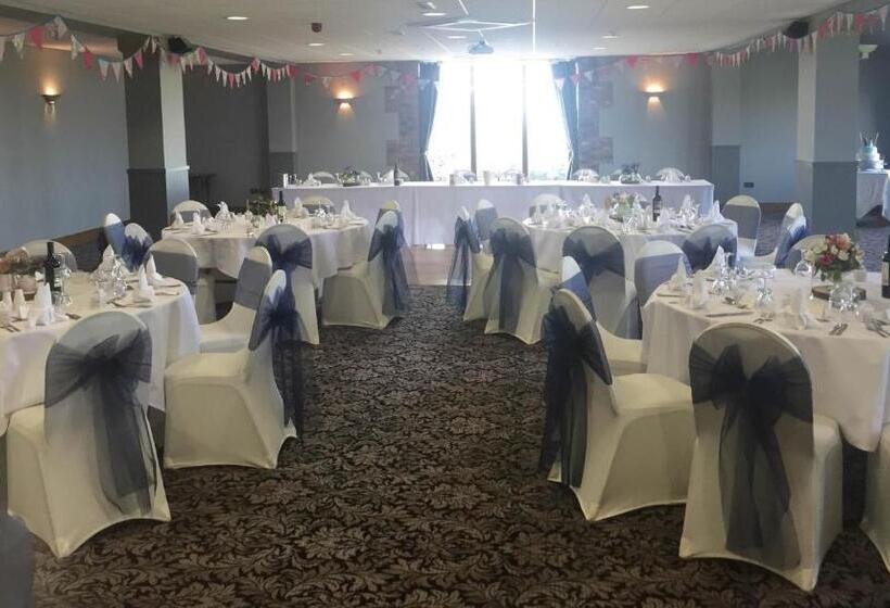 Hotel The Huntsman Inn