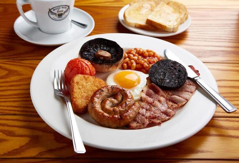 Hotel The Huntsman Inn