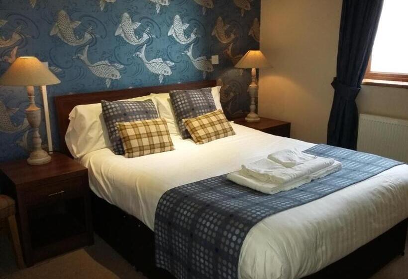 Hotel The Huntsman Inn