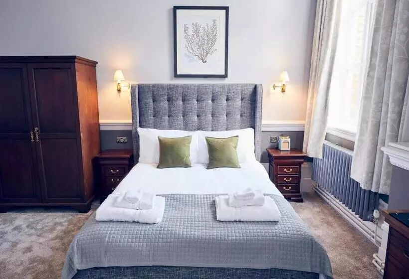 Hotelli The Old Coffee Tavern