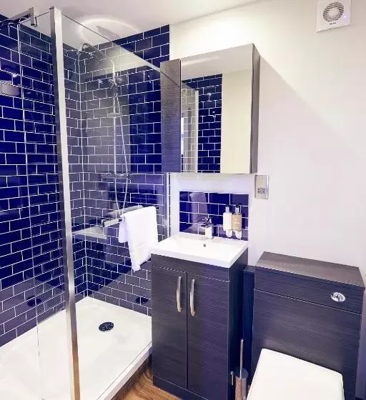 Hotelli The Old Coffee Tavern